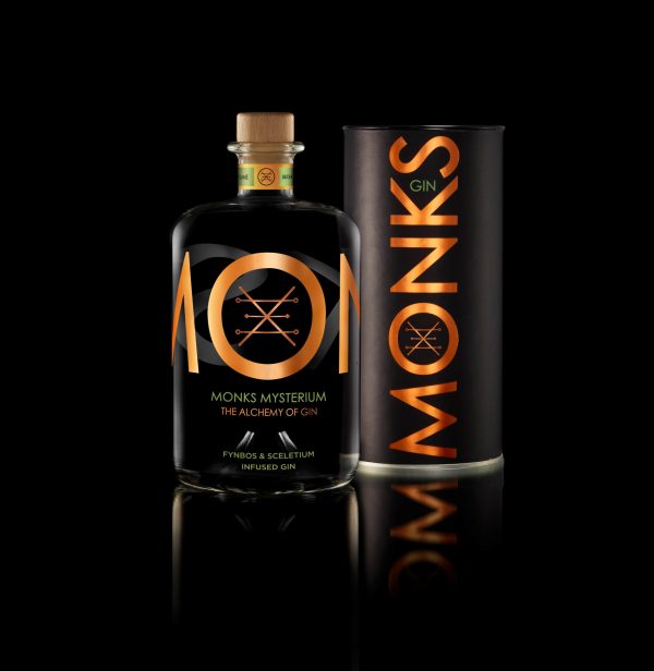 Bouteille de Gin Monks parfum Mysterium avec son packaging